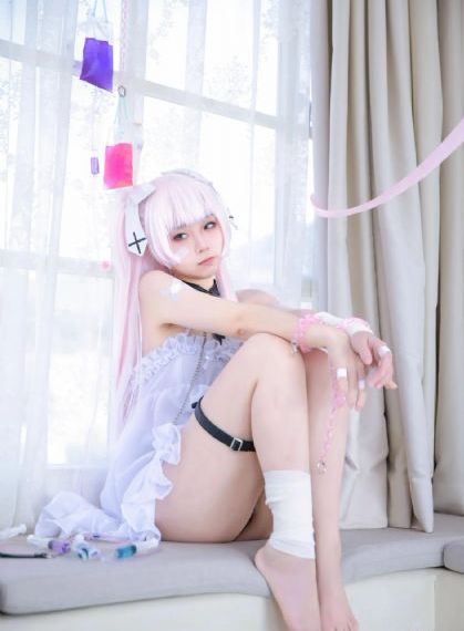 乳镇女巫_在线免费观看电影