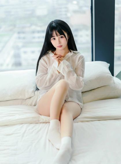 校花掀起裙底给我喂精子小说_HD在线观看视频